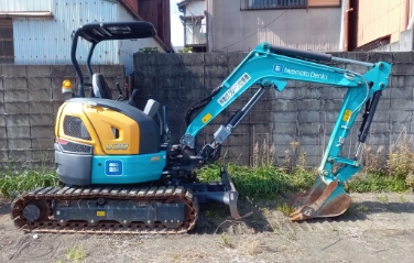 バックホウ（25）